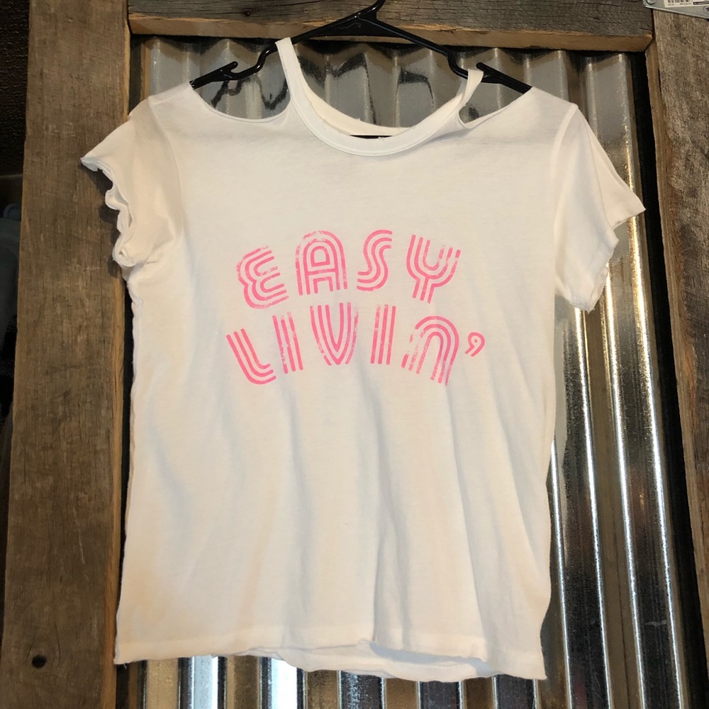 American eagle•cool ripped up “Easy Livin’’T-shirt